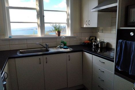 Photo of property in 112 Grafton Road, Roseneath, Wellington, 6011