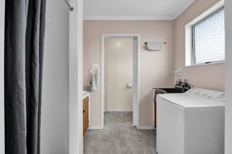 Photo of property in 43b Fulford Street, New Plymouth, 4310