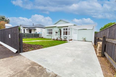 Photo of property in 1 Mcgrath Street, Napier South, Napier, 4110