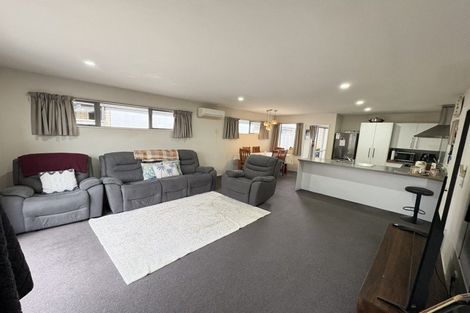 Photo of property in 19 Charente Way, Yaldhurst, Christchurch, 8042