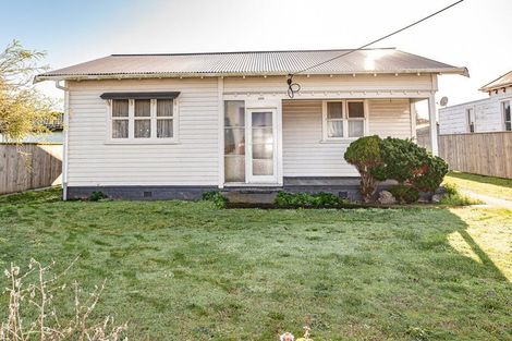 Photo of property in 256 Heads Road, Gonville, Whanganui, 4501