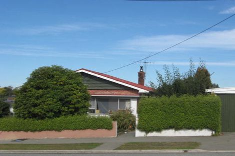 Photo of property in 2 Andrew Street, Waimataitai, Timaru, 7910