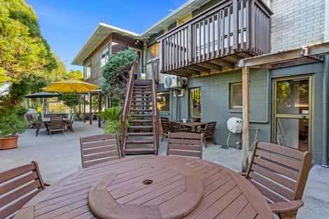 Photo of property in 14 Portsea Place, Chatswood, Auckland, 0626