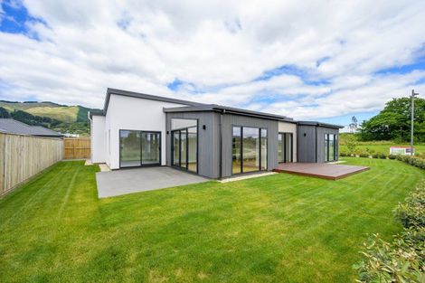 Photo of property in 38 Greenway Crescent, Hope, Richmond, 7020