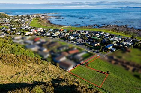 Photo of property in 16 Kotare Place, South Bay, Kaikoura, 7300