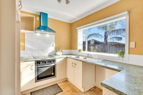 Photo of property in 22 Medvale Avenue, Flat Bush, Auckland, 2019