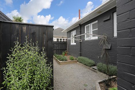 Photo of property in 31 Ihle Street, Terrace End, Palmerston North, 4410