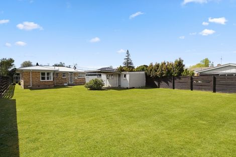 Photo of property in 19 Tudor Crescent, Chedworth, Hamilton, 3210