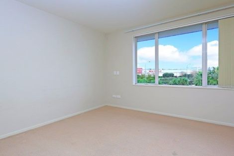 Photo of property in 48 Haven Drive, East Tamaki, Auckland, 2013