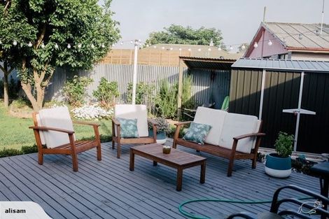 Photo of property in 15 Tasman Street, Havelock North, 4130