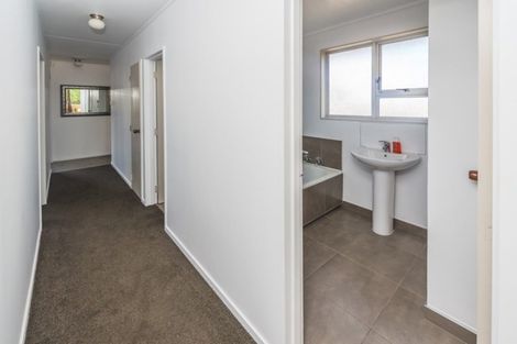 Photo of property in 27 Sussex Road, Springvale, Whanganui, 4501