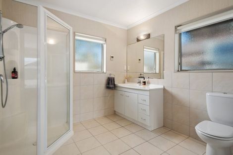 Photo of property in 9 Glenmonarch Place, Pyes Pa, Tauranga, 3112