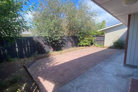 Photo of property in 5a Mckenzie Road, Mangere Bridge, Auckland, 2022