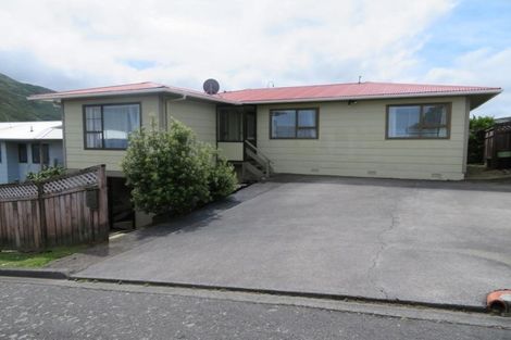 Photo of property in 7 Welland Place, Island Bay, Wellington, 6023