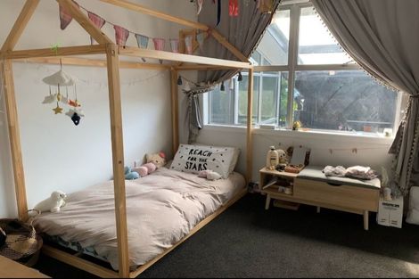 Photo of property in 30 Grendon Road, Titirangi, Auckland, 0604