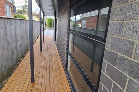 Photo of property in 12 Maxwell Avenue, Durie Hill, Whanganui, 4500