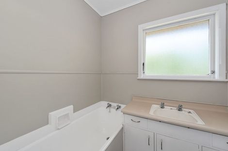 Photo of property in 55 Morrow Avenue, St Andrews, Hamilton, 3200