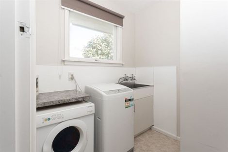 Photo of property in 5 Pimlico Place, Bishopdale, Christchurch, 8053