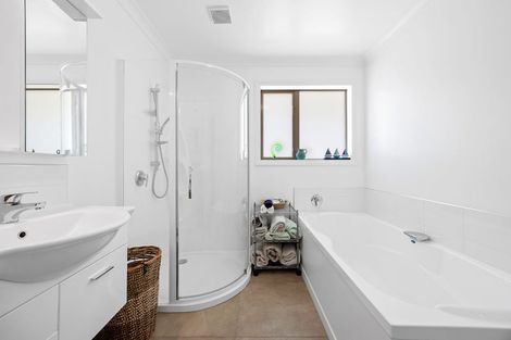 Photo of property in 3 Doncaster Place, Rangiora, 7400