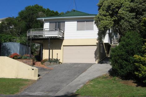 Photo of property in 21 Oaktree Avenue, Browns Bay, Auckland, 0630