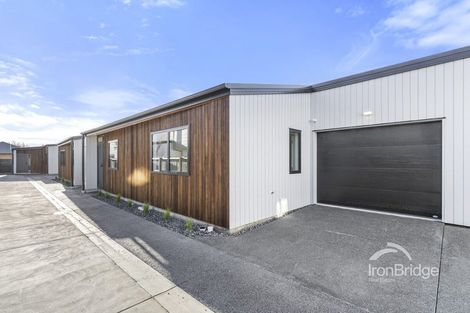 Photo of property in 2/35 Leitch Street, Somerfield, Christchurch, 8024