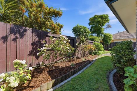 Photo of property in 10 Denny Hulme Drive, Mount Maunganui, 3116