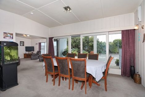 Photo of property in 4 Terrace Street, Marton, 4710