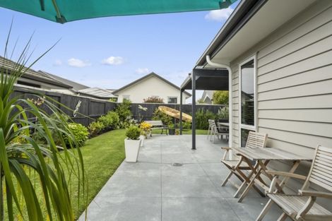 Photo of property in 77 Sandhurst Drive, Papamoa Beach, Papamoa, 3118