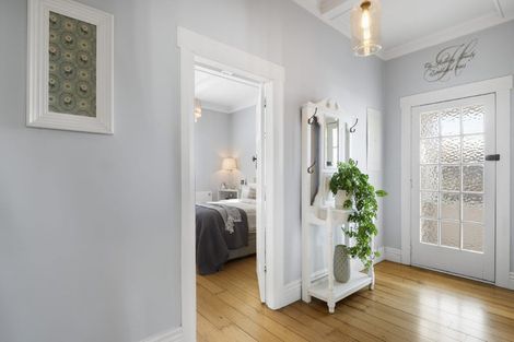 Photo of property in 41 Lake Road, Devonport, Auckland, 0624