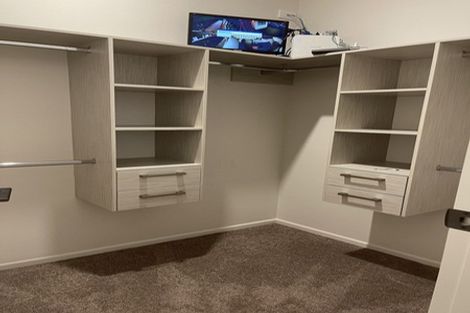 Photo of property in 21 Reserva Crescent, Kumeu, 0810