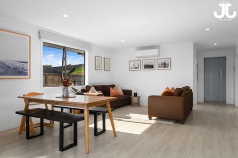 Photo of property in 56 Whakaturou Crescent, Pyes Pa, Tauranga, 3112