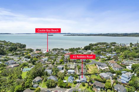 Photo of property in 61 Robbies Road, Shelly Park, Auckland, 2014