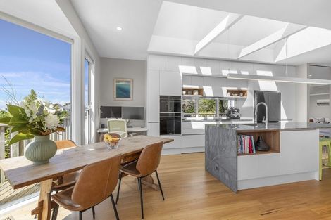 Photo of property in 123 Mitchell Street, Brooklyn, Wellington, 6021