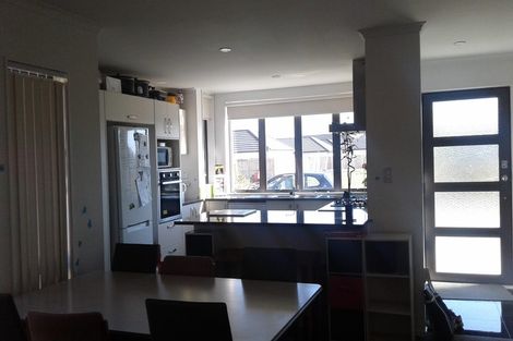 Photo of property in 15 Matata Drive, Takanini, 2112