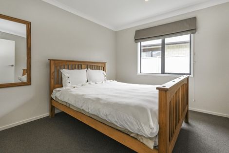 Photo of property in 216 Frimley Oaks, Frimley, Hastings, 4120