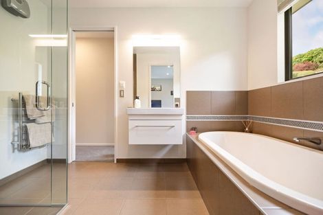 Photo of property in 44 Springbank Grove, Lower Shotover, Queenstown, 9371