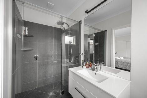 Photo of property in 8 Rakaia Way, Poraiti, Napier, 4112