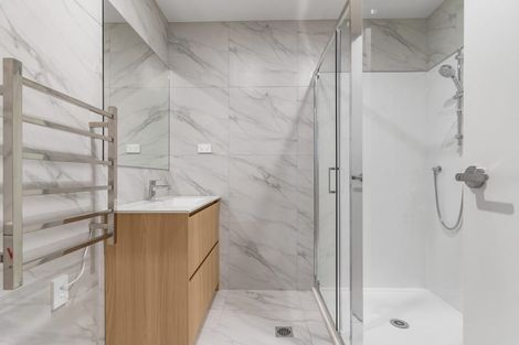 Photo of property in 6/10 Orchid Place, Te Atatu South, Auckland, 0610