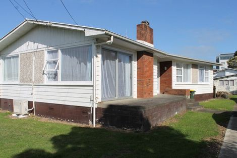 Photo of property in 16 Michelle Place, Mangere, Auckland, 2022