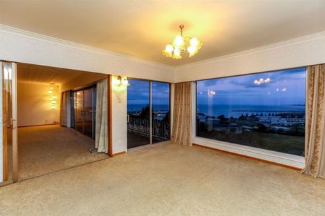 Photo of property in 8a Scott Street, Moturoa, New Plymouth, 4310