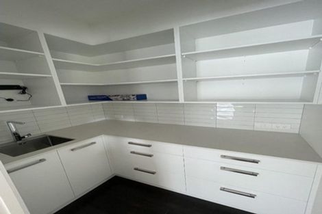 Photo of property in 9 Moya Drive, Matakana, 0985