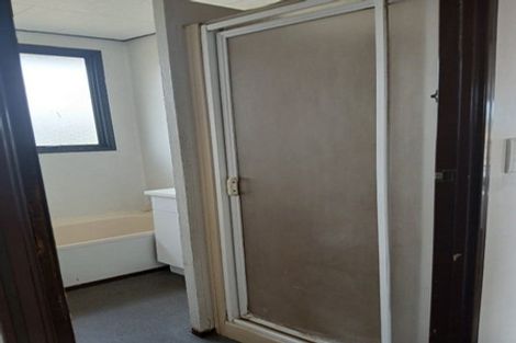 Photo of property in 15 Kopara Place, Clendon Park, Auckland, 2103