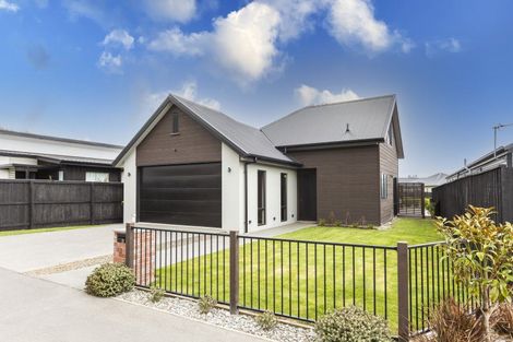 Photo of property in 8 Leyland Lane, Halswell, Christchurch, 8025