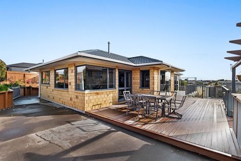 Photo of property in 15 Wills Road, Bell Block, New Plymouth, 4312