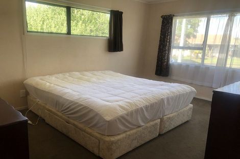 Photo of property in 80 Burundi Avenue, Clendon Park, Auckland, 2103
