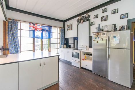 Photo of property in 1959 Tarata Road, Tarata, Inglewood, 4387