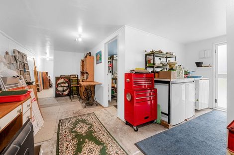 Photo of property in 8 Robert Grigg Place, Hamilton East, Hamilton, 3216