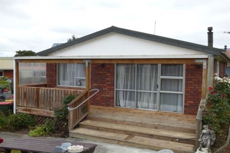 Photo of property in 32 Mcneil Street, Balclutha, 9230