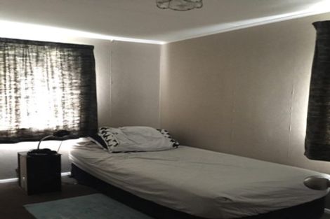 Photo of property in 72b Swaffield Road, Papatoetoe, Auckland, 2025