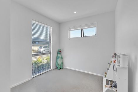 Photo of property in 18 Kura Lane, Aranui, Christchurch, 8061